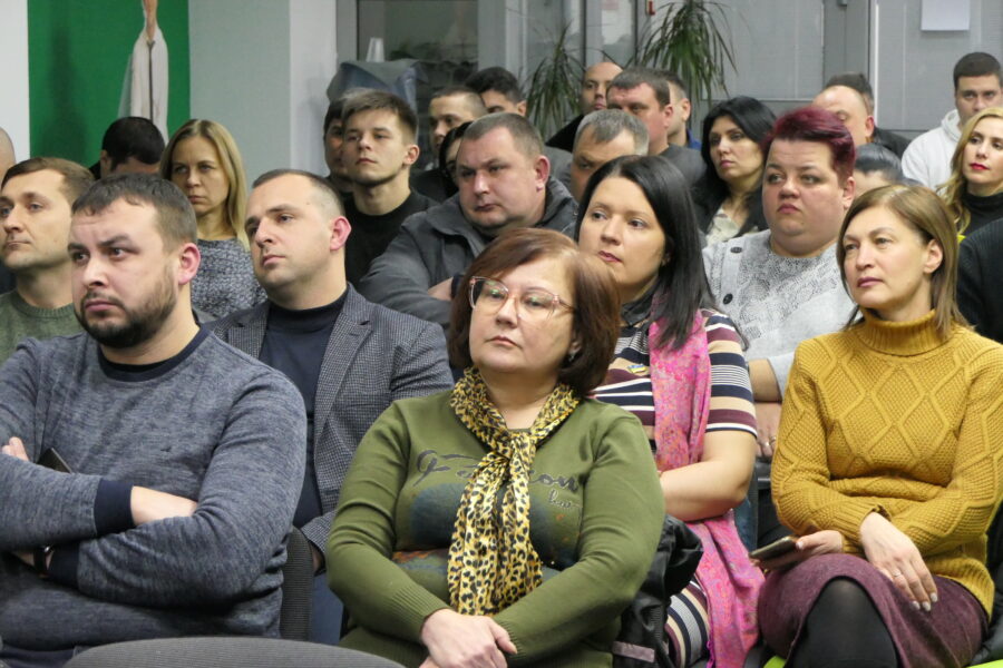 Задля координації зусиль та напрямків роботи: про зустріч депутатів партії «Слуга Народу»