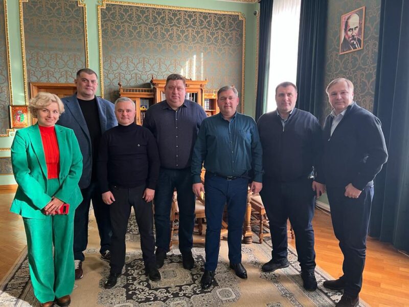 Юрій Корявченков провів низку робочих зустрічей в Чернівцях