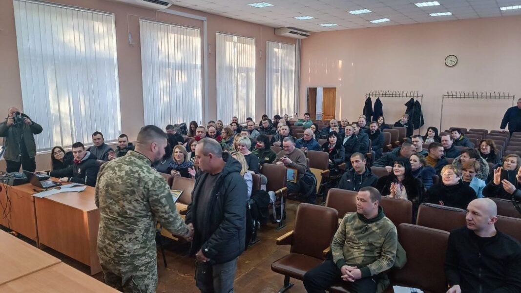 Криворізька РВА подякувала представникам партії за підтримку району в час великої війни