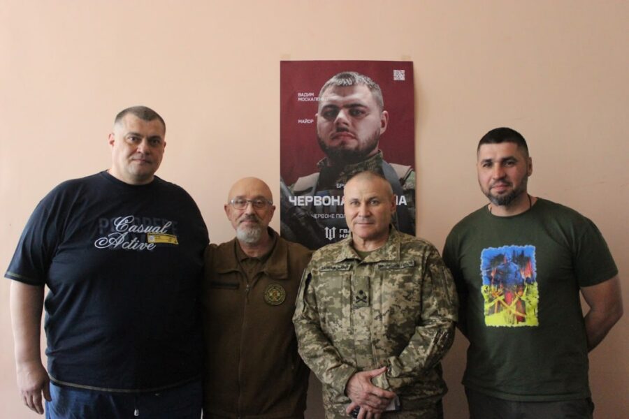 Честь бути корисним державі: криворіжці здобули нагороди від Міністерства оборони України