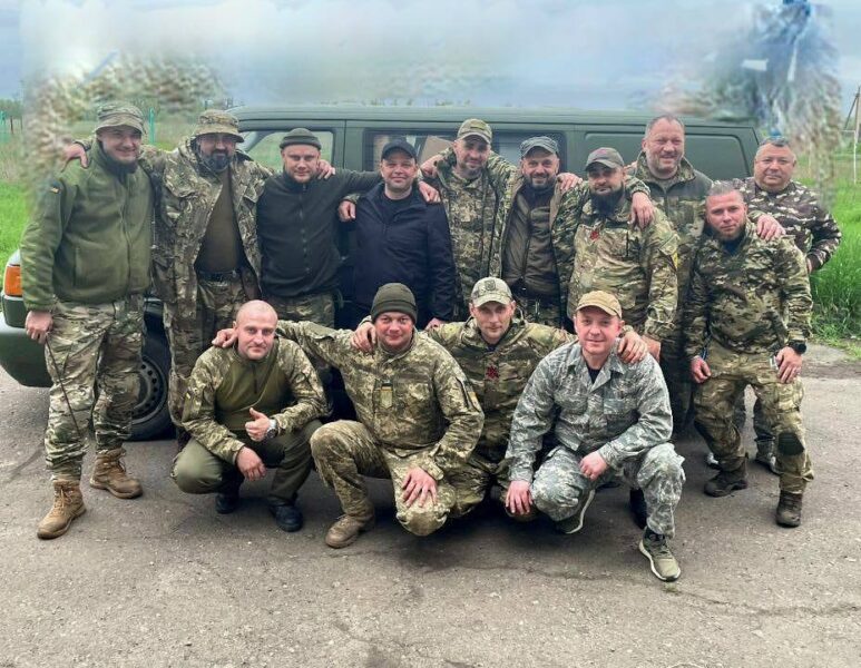 Бійці батальйону «Арей» отримали допомогу з рідного Криворіжжя