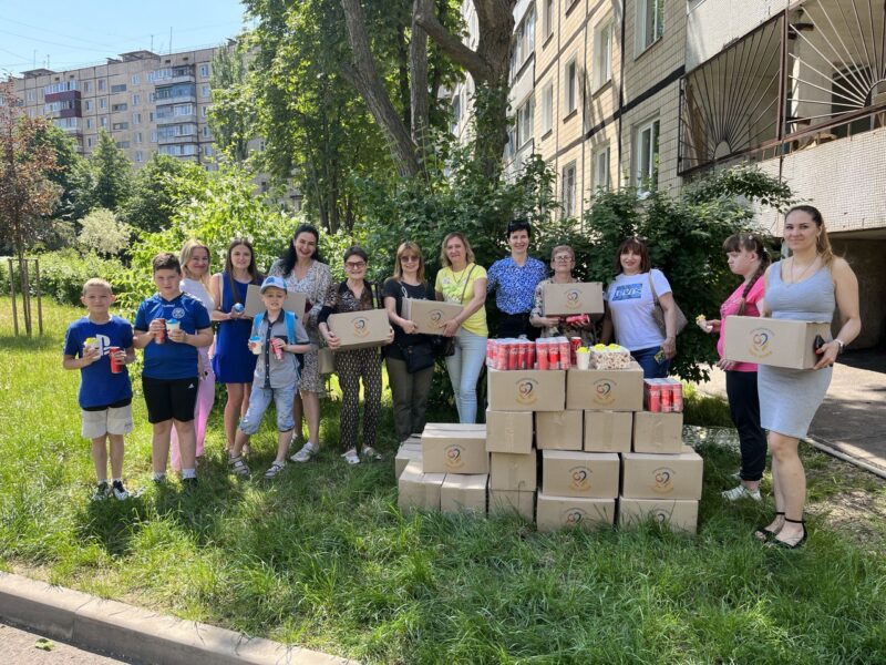 Підтримати особливих дітей, що постраждали від військових дій: криворізькі родини отримали допомогу