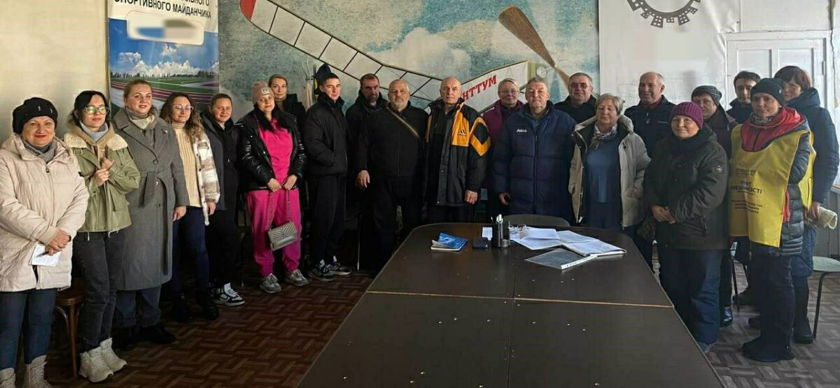 Діалог з криворіжцями: в Тернівському районі депутати від «Слуги Народу» поспілкувались з місцевими жителями