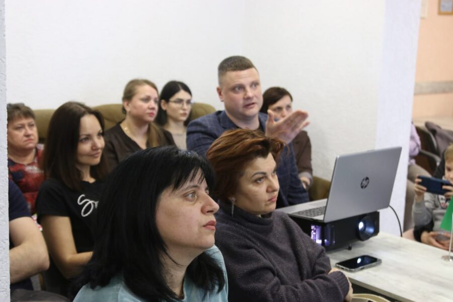 Поштовх до розвитку бізнесу: про грантові можливості для підприємців говорили у Тернівському районі