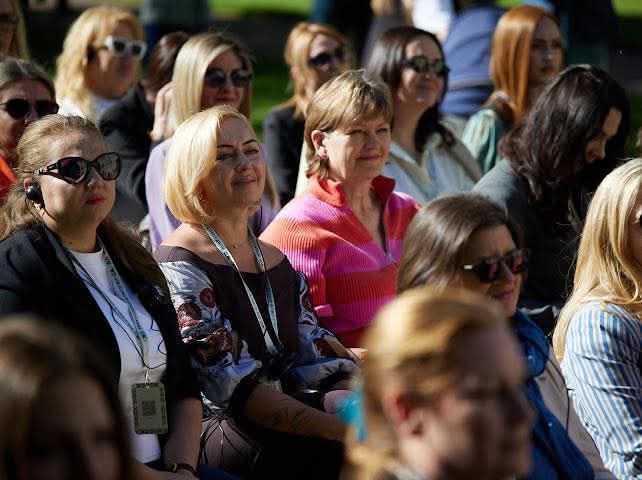 Жінки-лідери та їхній внесок в часи війни: криворізькі лідерки руху «Зе!Жінки» відвідали міжнародний форум у Києві