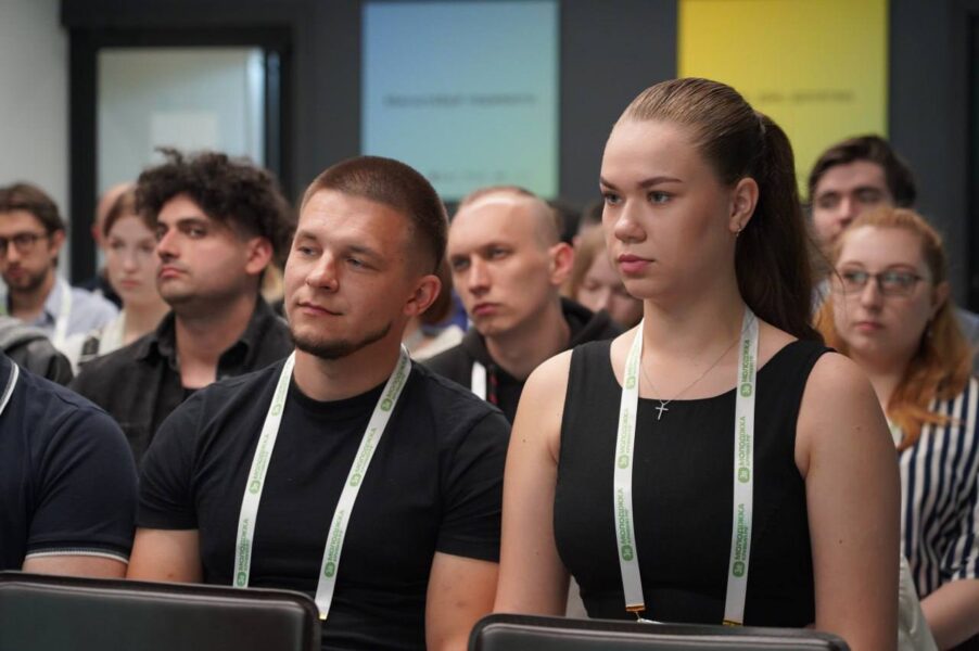 «Youth Political Vector»: активна молодь Криворіжжя формує тренд свідомої політичної культури