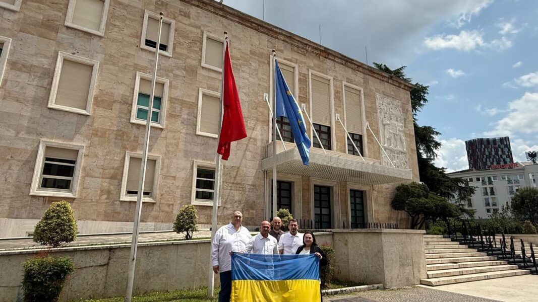 Військова підтримка, відбудова, євроінтеграція: офіційна делегація Верховної Ради працює в Албанії для міжнародного підсилення України