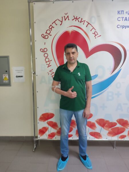 Кров, яка рятує життя: депутати від «Слуги Народу» приєднуються до кола донорів