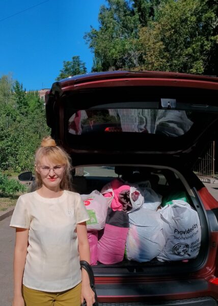 Батьківська громада зібрала одяг для вихованців місцевого Центру соціально-психологічної реабілітації