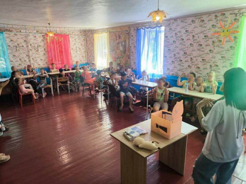 Затишний простір підтримки й розвитку: у Девладовому відкрили дитячий хаб
