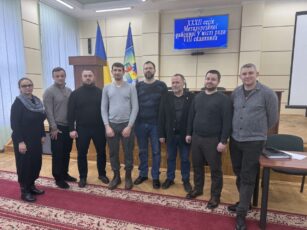 Програми розвитку району, бюджетні питання, організація дорожнього руху: підсумки сесії Металургійного району
