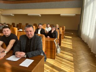 Проміжні підсумки організації життя району: про сесію Саксаганської райради