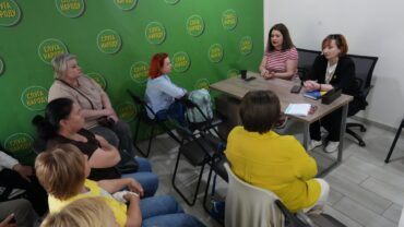 Шлях до комфорту у багатоквартирних будинках: у Покровському районі обговорили проблеми ЖКГ та шляхи їхнього вирішення