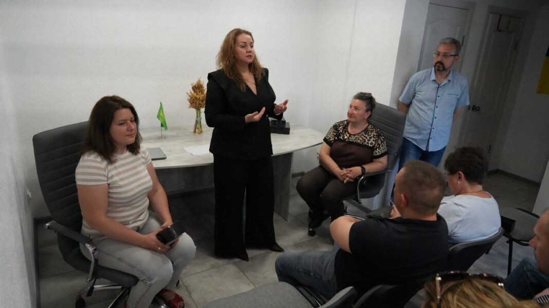 Борги за комуналку, неналежна якість послуг, нюанси роботи ОСББ: у Тернівському районі говорили, як вирішувати проблеми ЖКГ