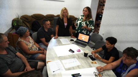 Взаємопідтримка для стійкості: у Тернівському районі говорили про єдність громади та соцзахист